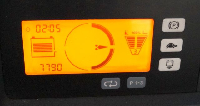 Jungheinrich ETV214 - Lükandmastiga tõstuk: pilt 4 Jungheinrich ETV214 - Lükandmastiga tõstuk: pilt 4