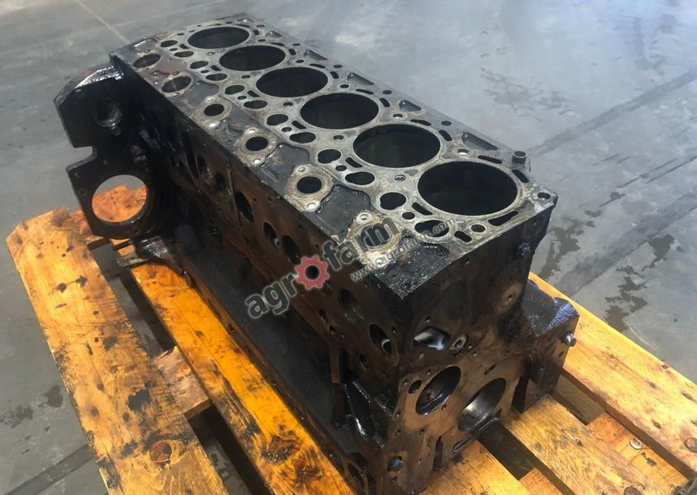 BLOK SILNIKA SAME IRON 130 04289543 - Mootor - Veoauto: pilt 4 BLOK SILNIKA SAME IRON 130 04289543 - Mootor - Veoauto: pilt 4