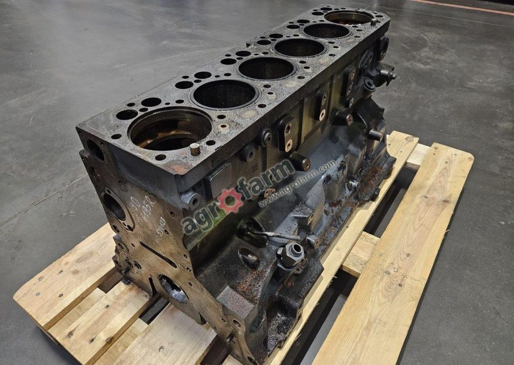 Blok silnika John Deere 6195R, 6130M, 6145R, 6155R - Mootor - Veoauto: pilt 3 Blok silnika John Deere 6195R, 6130M, 6145R, 6155R - Mootor - Veoauto: pilt 3
