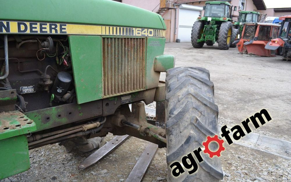 John Deere części 1640 2040 2140 1140 silnik most skrzynia zwolnica piasta zębatka koło zębate oś - Käigukast - Põllutööseade: pilt 3 John Deere części 1640 2040 2140 1140 silnik most skrzynia zwolnica piasta zębatka koło zębate oś - Käigukast - Põllutööseade: pilt 3