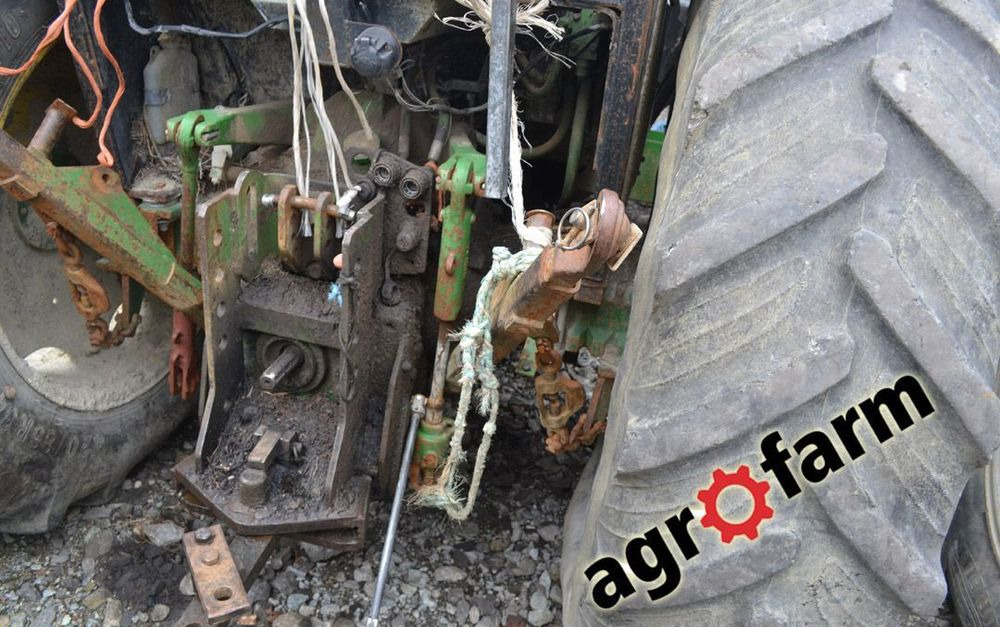 John Deere części używane 2250 2450 2650 2850 silnik most skrzynia zwolnica piasta zębatka koło oś - Käigukast - Põllutööseade: pilt 4 John Deere części używane 2250 2450 2650 2850 silnik most skrzynia zwolnica piasta zębatka koło oś - Käigukast - Põllutööseade: pilt 4