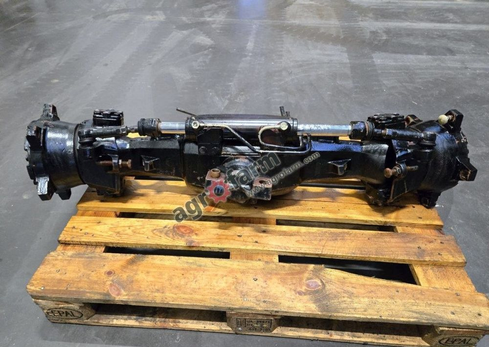 Przedni most Massey Ferguson 3225 - Jõuülekanne: pilt 2 Przedni most Massey Ferguson 3225 - Jõuülekanne: pilt 2