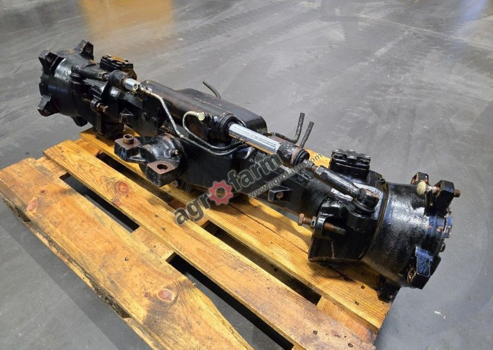 Przedni most Massey Ferguson 3225 - Jõuülekanne: pilt 3 Przedni most Massey Ferguson 3225 - Jõuülekanne: pilt 3