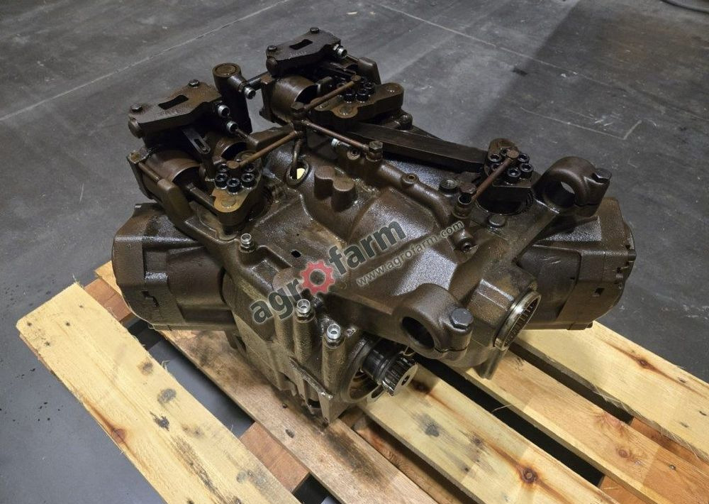 Skrzynia biegów Vario ML260, Fendt 939, 936, 930 - Käigukast: pilt 2 Skrzynia biegów Vario ML260, Fendt 939, 936, 930 - Käigukast: pilt 2