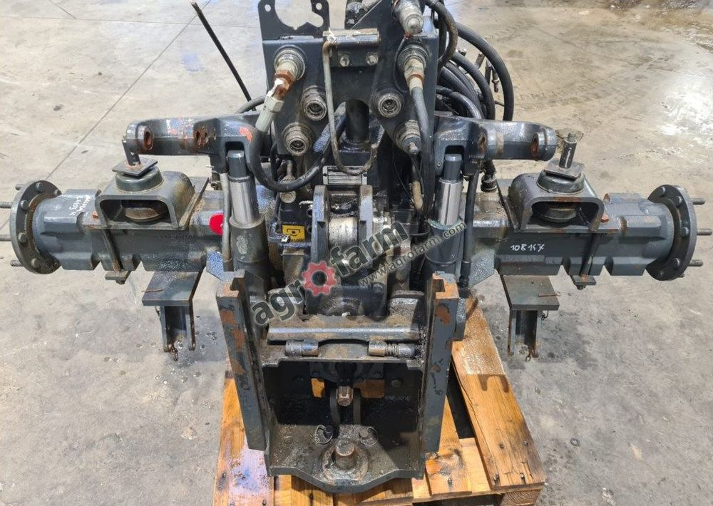 Skrzynia biegów i most tylny McCormick CX 105 xtra - Käigukast: pilt 3 Skrzynia biegów i most tylny McCormick CX 105 xtra - Käigukast: pilt 3
