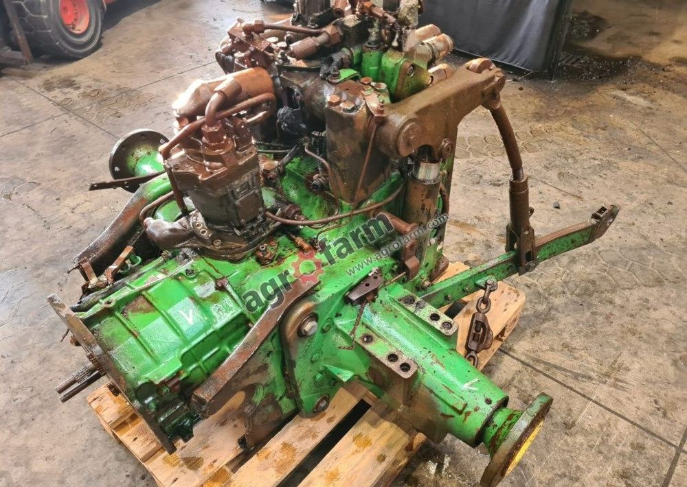 Tylny most John Deere 6300 - Käigukast: pilt 2 Tylny most John Deere 6300 - Käigukast: pilt 2