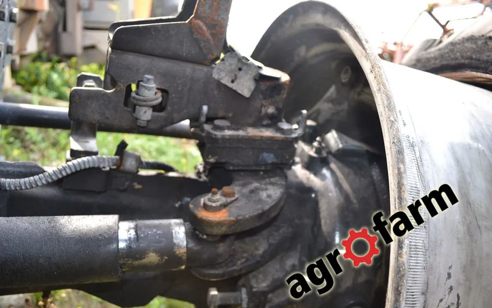 Same Silver 110 90 skrzynia piasta silnik zwrotnica most blok wał zawór - Varuosa - Põllutööseade: pilt 4 Same Silver 110 90 skrzynia piasta silnik zwrotnica most blok wał zawór - Varuosa - Põllutööseade: pilt 4