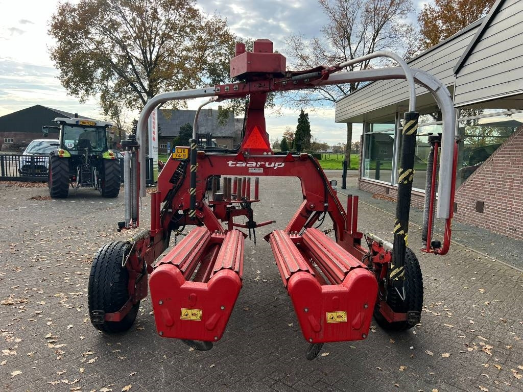 Kverneland Taarup 7664 - Heinapalli mähkija: pilt 4 Kverneland Taarup 7664 - Heinapalli mähkija: pilt 4