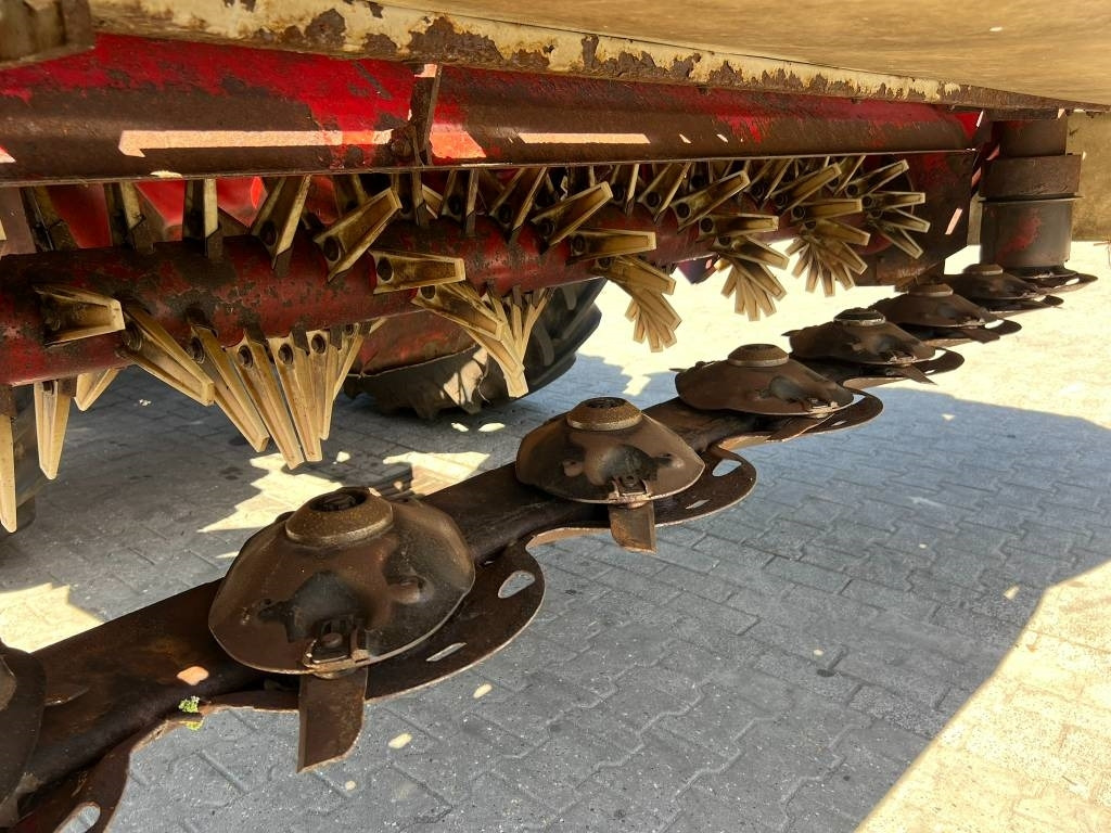 Lely Splendimo 900 MC - Niiduk: pilt 5 Lely Splendimo 900 MC - Niiduk: pilt 5