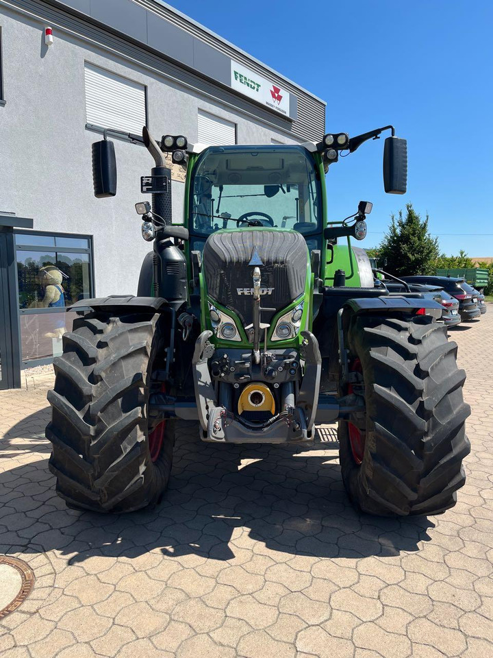 Fendt 724 Vario S4 - Traktor: pilt 3 Fendt 724 Vario S4 - Traktor: pilt 3