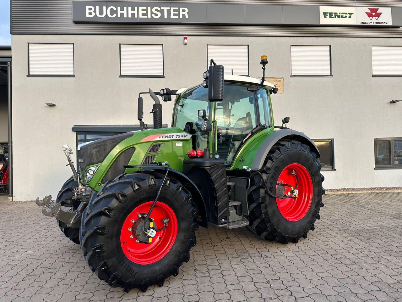 Fendt 724 Vario S4ProfiPlus - Traktor: pilt 1 Fendt 724 Vario S4ProfiPlus - Traktor: pilt 1