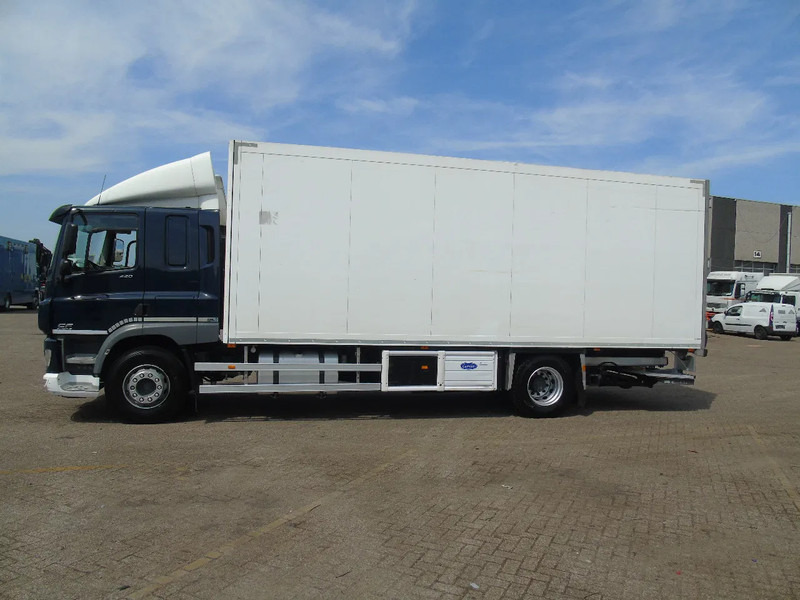 DAF CF 220 + CARRIER + EURO 6 + LIFT - Külmutiga veoauto: pilt 3 DAF CF 220 + CARRIER + EURO 6 + LIFT - Külmutiga veoauto: pilt 3