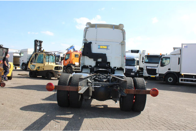 DAF CF 370 + euro 6 + ssc + full option - Kabiinišassiiga veoauto: pilt 4 DAF CF 370 + euro 6 + ssc + full option - Kabiinišassiiga veoauto: pilt 4