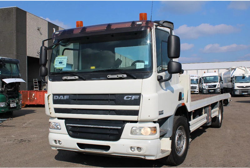 DAF CF 75.310 + HYDROLIC PLATFORM + EURO 5 + REMOTE + MANUAL - Treilerveoauto: pilt 4 DAF CF 75.310 + HYDROLIC PLATFORM + EURO 5 + REMOTE + MANUAL - Treilerveoauto: pilt 4