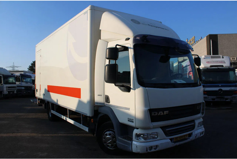 DAF LF 45 .210 + EURO 5 + LIFT + 6.38METER - Kasti veoauto: pilt 2 DAF LF 45 .210 + EURO 5 + LIFT + 6.38METER - Kasti veoauto: pilt 2