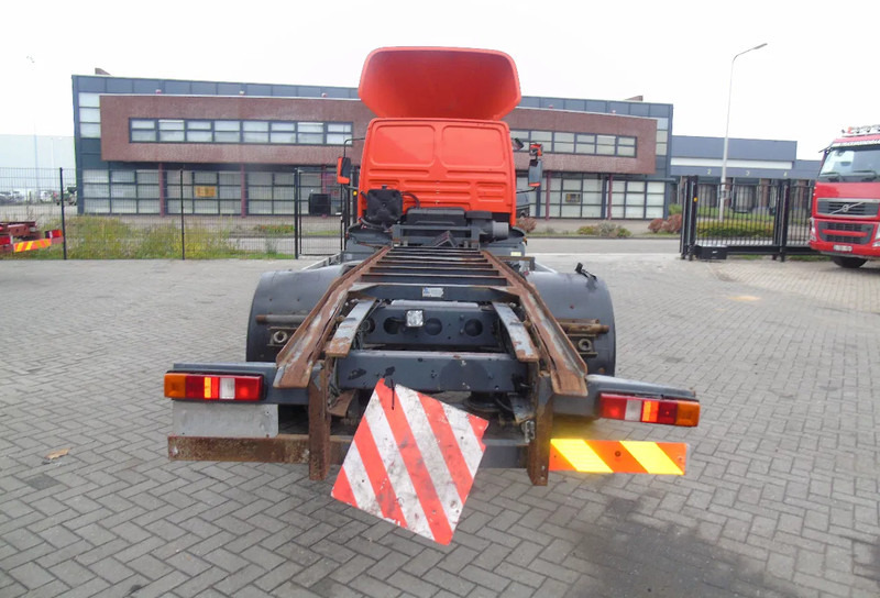 DAF LF 55.160 + EURO 2 + MANUAL + 12T - Kabiinišassiiga veoauto: pilt 4 DAF LF 55.160 + EURO 2 + MANUAL + 12T - Kabiinišassiiga veoauto: pilt 4