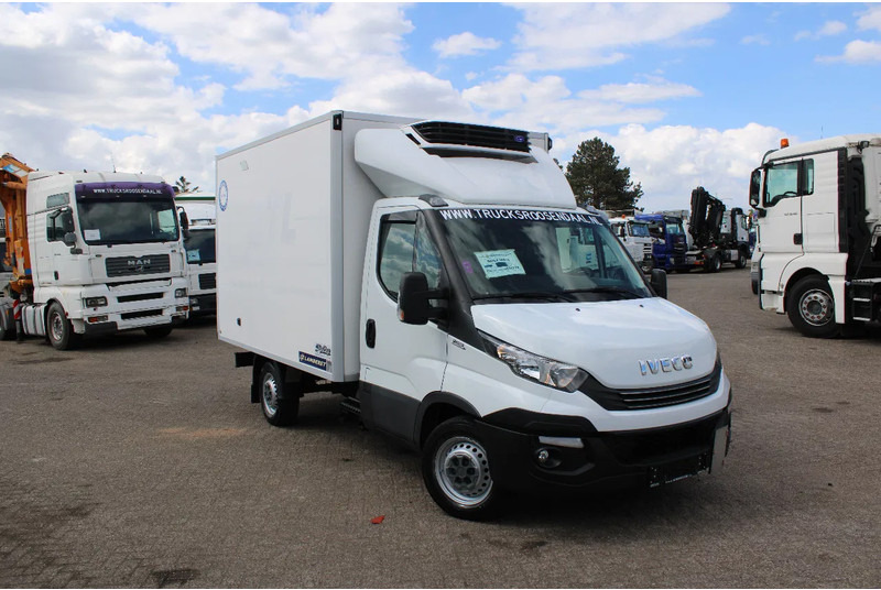 Iveco Daily 35S18 + carrier + electric + 3P - Tarbesõiduk külmik: pilt 2 Iveco Daily 35S18 + carrier + electric + 3P - Tarbesõiduk külmik: pilt 2
