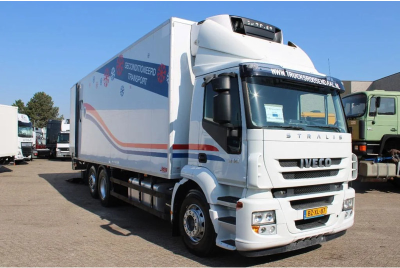 Iveco Stralis 310 + 6X2 EURO 5 + CARRIER + LIFT - Külmutiga veoauto: pilt 4 Iveco Stralis 310 + 6X2 EURO 5 + CARRIER + LIFT - Külmutiga veoauto: pilt 4
