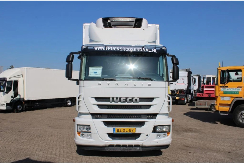 Iveco Stralis 310 + 6X2 EURO 5 + CARRIER + LIFT - Külmutiga veoauto: pilt 2 Iveco Stralis 310 + 6X2 EURO 5 + CARRIER + LIFT - Külmutiga veoauto: pilt 2