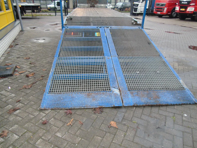 Iveco Stralis 310 EEV + HYDRO RAMPS + 6X2 + EURO 5 - Treilerveoauto: pilt 4 Iveco Stralis 310 EEV + HYDRO RAMPS + 6X2 + EURO 5 - Treilerveoauto: pilt 4