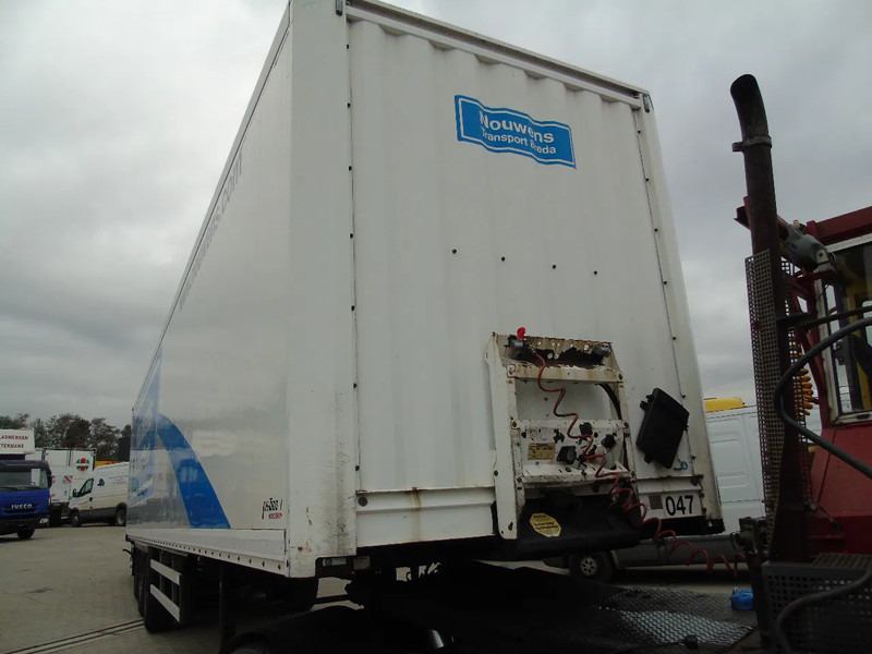 Krone 3xAXLE SAF - Furgoonpoolhaagis: pilt 3 Krone 3xAXLE SAF - Furgoonpoolhaagis: pilt 3