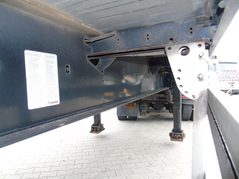 Krone 3xAXLE SAF - Furgoonpoolhaagis: pilt 5 Krone 3xAXLE SAF - Furgoonpoolhaagis: pilt 5