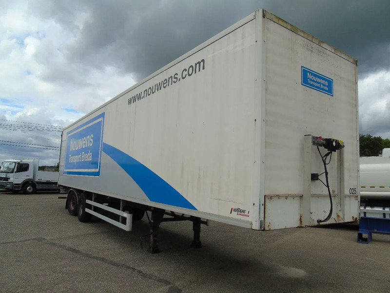 LAG 2x axle + 2.65 height - Furgoonpoolhaagis: pilt 3 LAG 2x axle + 2.65 height - Furgoonpoolhaagis: pilt 3