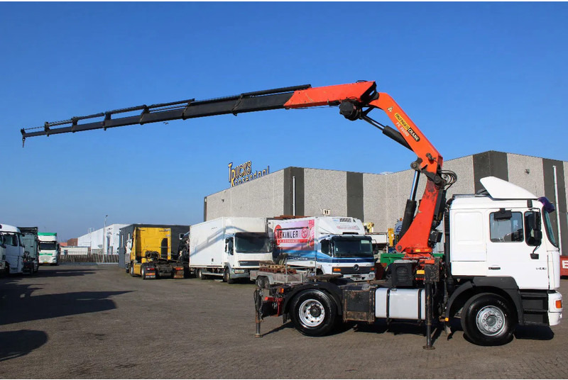 MAN 18.414 + PALFINGER PK35000 F + EURO 2 + MANUAL - Kraanaga veoauto: pilt 3 MAN 18.414 + PALFINGER PK35000 F + EURO 2 + MANUAL - Kraanaga veoauto: pilt 3
