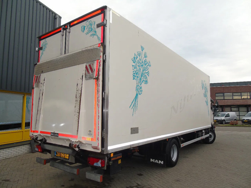 MAN TGM 12.250 + EURO 6 - Kasti veoauto: pilt 3 MAN TGM 12.250 + EURO 6 - Kasti veoauto: pilt 3
