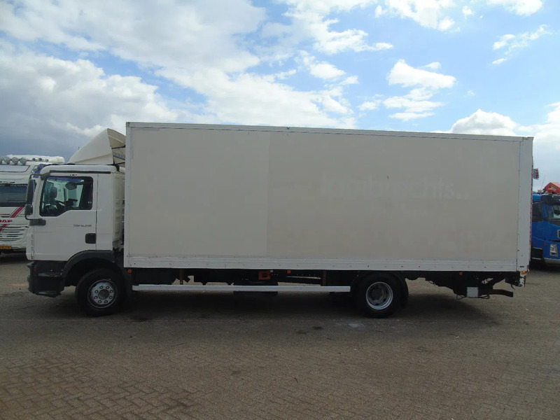 MAN TGM 15.250 + MANUAL + EURO 5 + LIFT - Kasti veoauto: pilt 2 MAN TGM 15.250 + MANUAL + EURO 5 + LIFT - Kasti veoauto: pilt 2