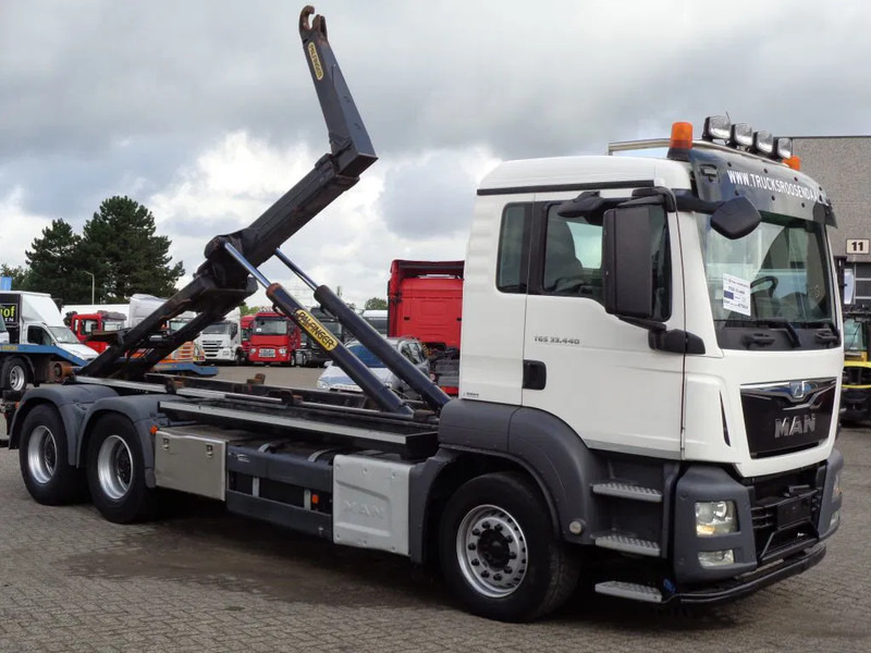 MAN TGS 33.440 + Manual + Hook system + Euro 6 + 6X4 + Discounted from 69.500,- - Konkstõstukiga veoauto: pilt 3 MAN TGS 33.440 + Manual + Hook system + Euro 6 + 6X4 + Discounted from 69.500,- - Konkstõstukiga veoauto: pilt 3