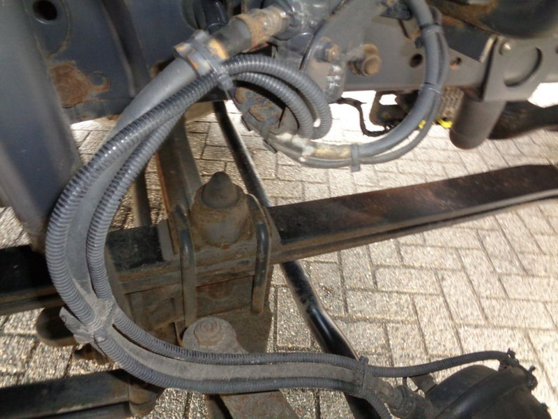 Kasti veoauto Mercedes-Benz AXOR 1823 + Dhollandia Lift: pilt 20 Kasti veoauto Mercedes-Benz AXOR 1823 + Dhollandia Lift: pilt 20