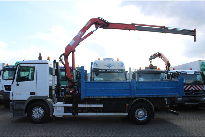 Mercedes-Benz Actros 2032 + HMF 1460 + Tipper + Steel Steel - Kallurauto: pilt 4 Mercedes-Benz Actros 2032 + HMF 1460 + Tipper + Steel Steel - Kallurauto: pilt 4