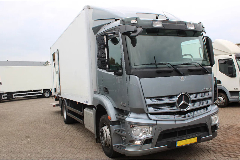 Mercedes-Benz Antos 1824 + EURO 6 + LIFT + 18T + PERFECT CONDITION - Kasti veoauto: pilt 4 Mercedes-Benz Antos 1824 + EURO 6 + LIFT + 18T + PERFECT CONDITION - Kasti veoauto: pilt 4