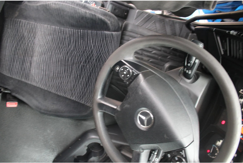 Kasti veoauto Mercedes-Benz Antos 360 + euro 6 + lift: pilt 17