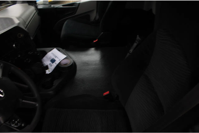 Kasti veoauto Mercedes-Benz Antos 360 + euro 6 + lift: pilt 16