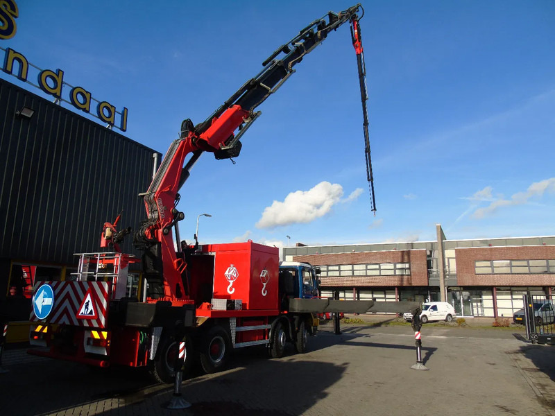 Mercedes-Benz SK 3538 + NEW!! UNUSED!! 1.216km + 142H + FASSI 1300AXP.28 + 8X extend + 6X JIB + 8x4 - Kraanaga veoauto: pilt 3 Mercedes-Benz SK 3538 + NEW!! UNUSED!! 1.216km + 142H + FASSI 1300AXP.28 + 8X extend + 6X JIB + 8x4 - Kraanaga veoauto: pilt 3