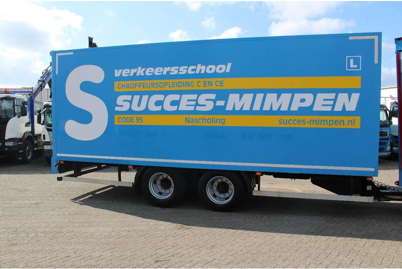 Pacton 2X AXLE + NICE TRAILER - Furgoonjärelhaagis: pilt 3 Pacton 2X AXLE + NICE TRAILER - Furgoonjärelhaagis: pilt 3