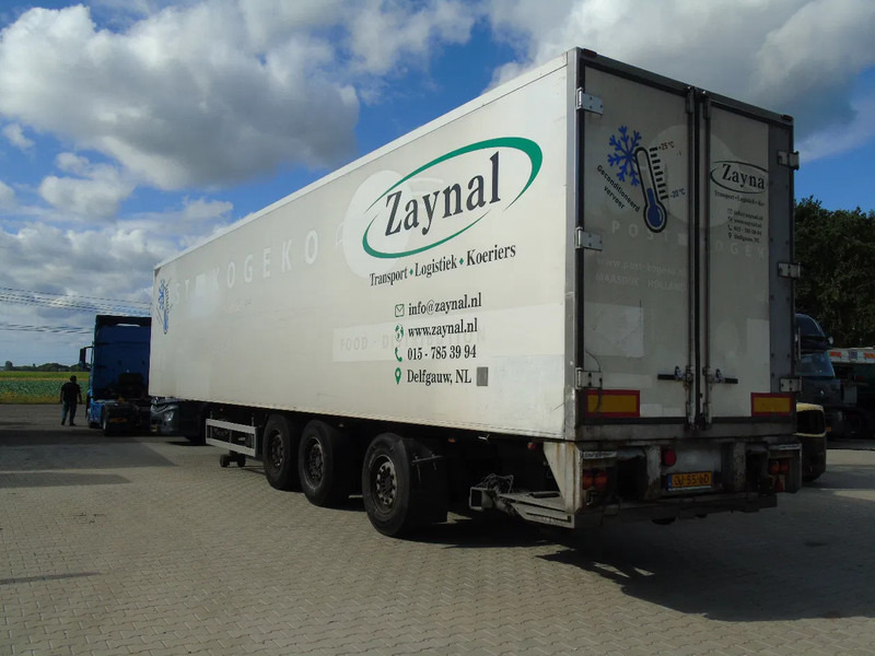 Pacton 3x SAF + carrier vector 1800 + lift - Külmutiga poolhaagis: pilt 3 Pacton 3x SAF + carrier vector 1800 + lift - Külmutiga poolhaagis: pilt 3