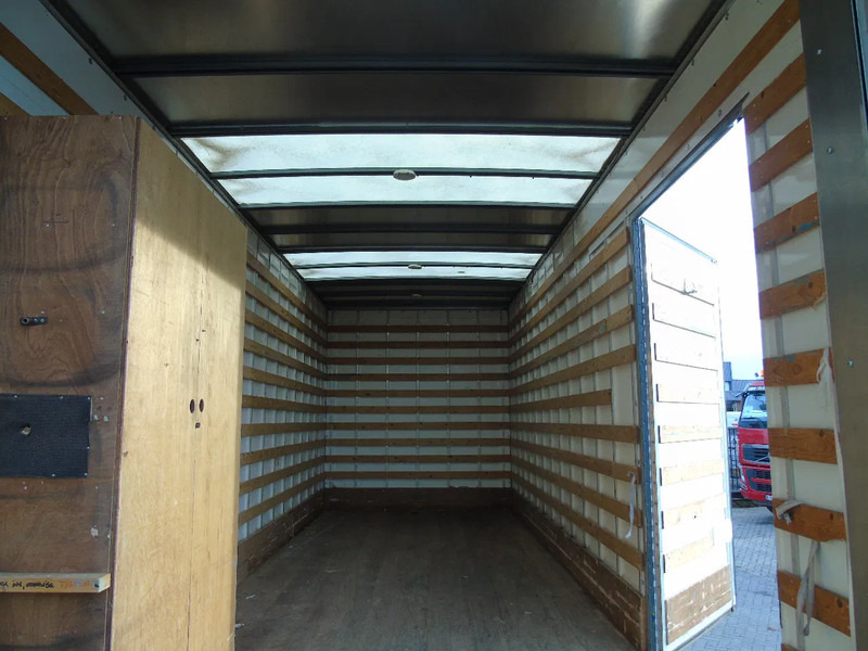 Renault D 220 + special lift + 165km! - Kasti veoauto: pilt 4 Renault D 220 + special lift + 165km! - Kasti veoauto: pilt 4