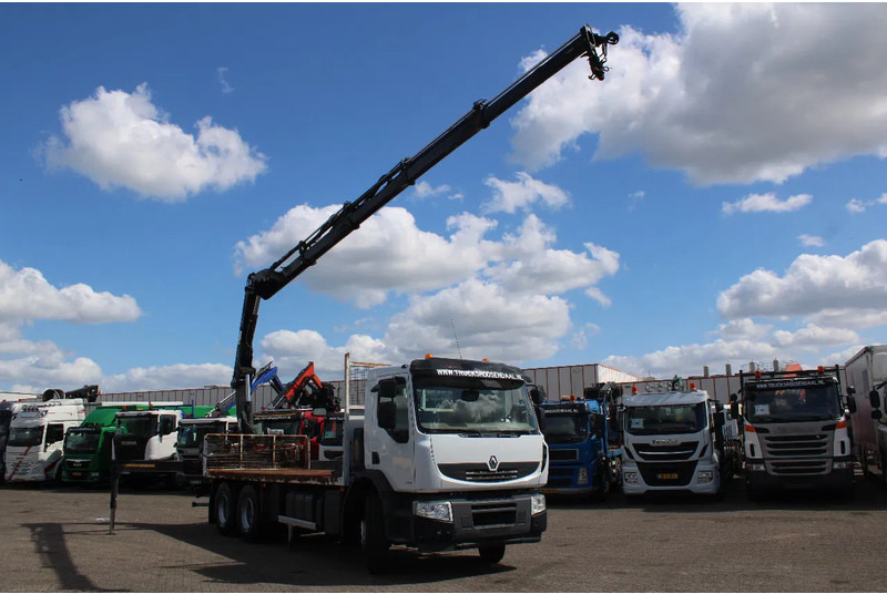 Renault Kerax 370 + HIAB 166-4 HIDRUO + 6X4 + MANUAL + SPRING + REMOTE + EURO 5 + 6X4 - Kraanaga veoauto: pilt 4 Renault Kerax 370 + HIAB 166-4 HIDRUO + 6X4 + MANUAL + SPRING + REMOTE + EURO 5 + 6X4 - Kraanaga veoauto: pilt 4