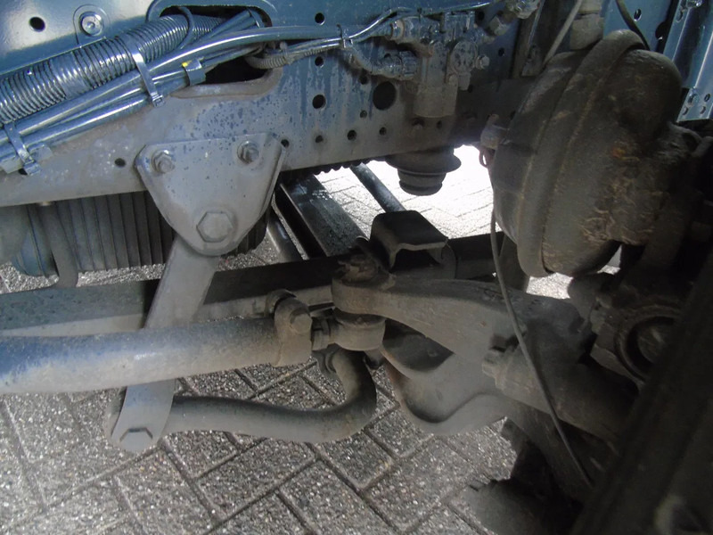 Sadulveok Iveco S-WAY 460 + LNG + 10 PIECES IN STOCK: pilt 15 Sadulveok Iveco S-WAY 460 + LNG + 10 PIECES IN STOCK: pilt 15