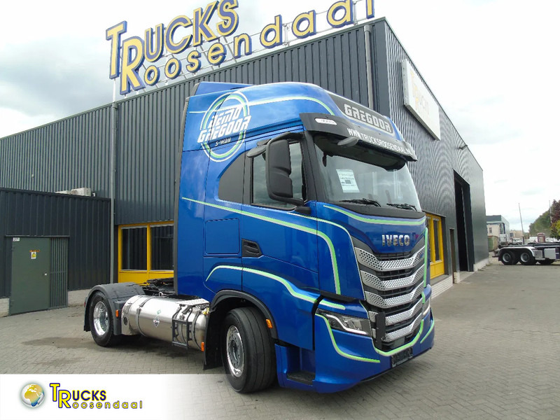 Iveco S-WAY 460 + LNG + LOW KM !!!! + FULL OPTION - Sadulveok: pilt 1 Iveco S-WAY 460 + LNG + LOW KM !!!! + FULL OPTION - Sadulveok: pilt 1