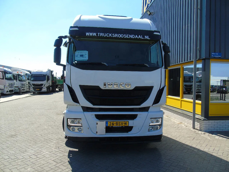 Iveco Stralis 480 + 6X2 + EURO 6 - Sadulveok: pilt 4 Iveco Stralis 480 + 6X2 + EURO 6 - Sadulveok: pilt 4