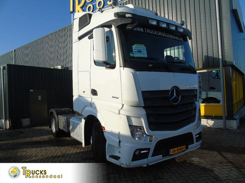 Mercedes-Benz Actros 1942 + EURO 6 + SPOILER - Sadulveok: pilt 1 Mercedes-Benz Actros 1942 + EURO 6 + SPOILER - Sadulveok: pilt 1
