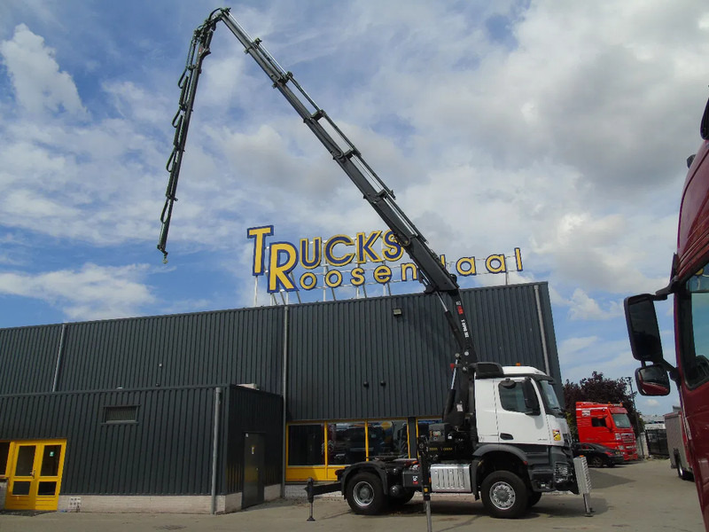 Mercedes-Benz Arocs 2051 + 4X4 + HIAB 302 E6 / JIB 70 X 4 + 10 EXTENTSIONS (512hours) - Sadulveok: pilt 3 Mercedes-Benz Arocs 2051 + 4X4 + HIAB 302 E6 / JIB 70 X 4 + 10 EXTENTSIONS (512hours) - Sadulveok: pilt 3