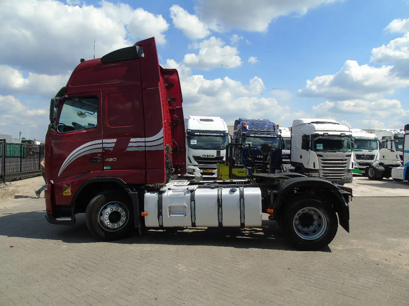 Volvo FH 460 + XL CABINE + MANUAL + EURO 5 + 6x IN STOCK - Sadulveok: pilt 5 Volvo FH 460 + XL CABINE + MANUAL + EURO 5 + 6x IN STOCK - Sadulveok: pilt 5