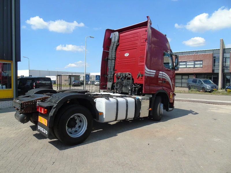 Volvo FH 460 + XL CABINE + MANUAL + EURO 5 + 6x IN STOCK - Sadulveok: pilt 2 Volvo FH 460 + XL CABINE + MANUAL + EURO 5 + 6x IN STOCK - Sadulveok: pilt 2
