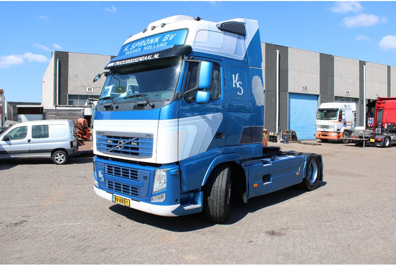 Volvo FH 460 XL cabine + euro 5 + spoiler - Sadulveok: pilt 3 Volvo FH 460 XL cabine + euro 5 + spoiler - Sadulveok: pilt 3