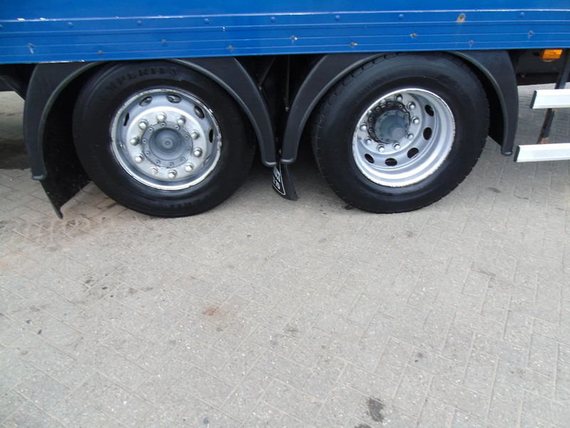 Scania P 270 + manual + 6x2 + lift - Kasti veoauto: pilt 4 Scania P 270 + manual + 6x2 + lift - Kasti veoauto: pilt 4